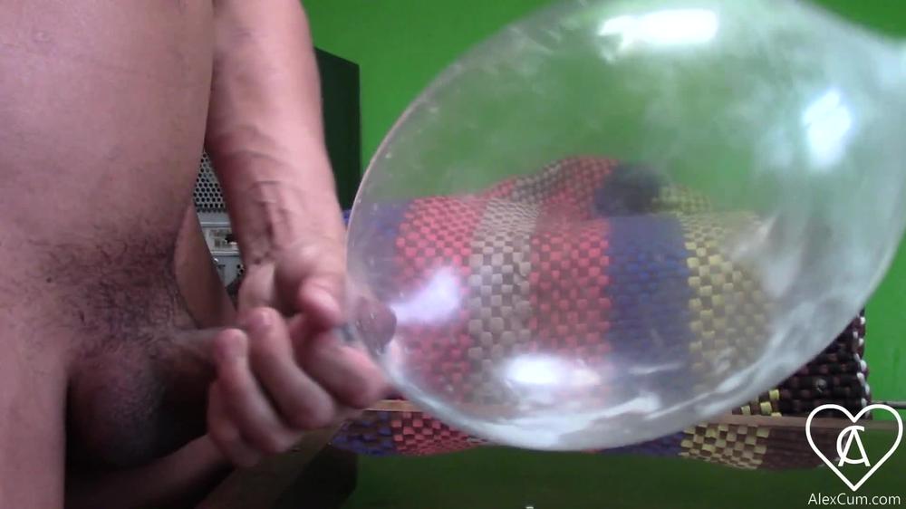 Infla El Condon y Lo Llena De Su Rica Esperma Mientras Gime