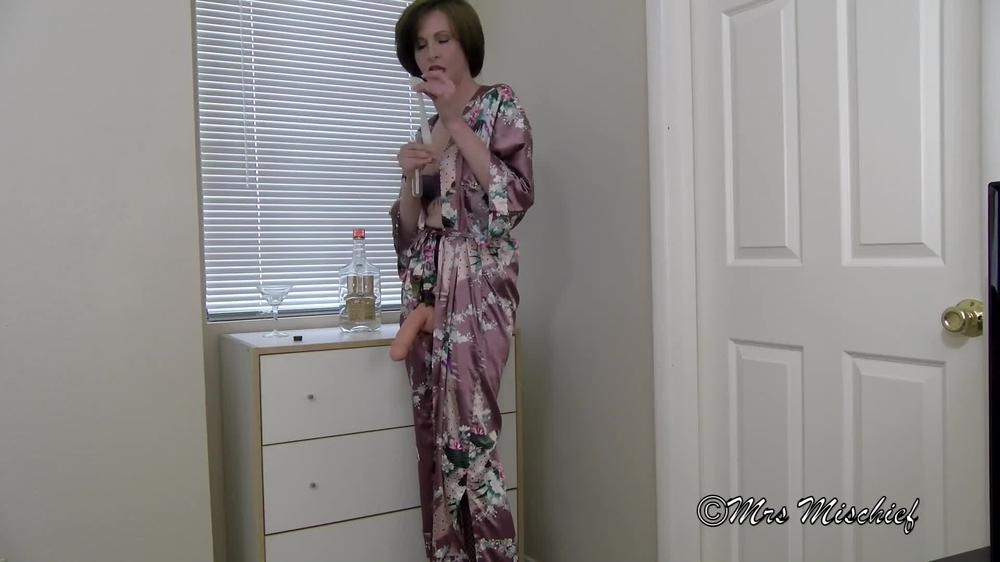 Cuck Hubby Cumshot Cocktail