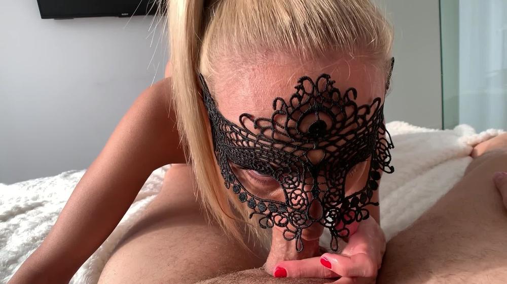 She is my deepthroat queen, so I use her head before anal. PART1