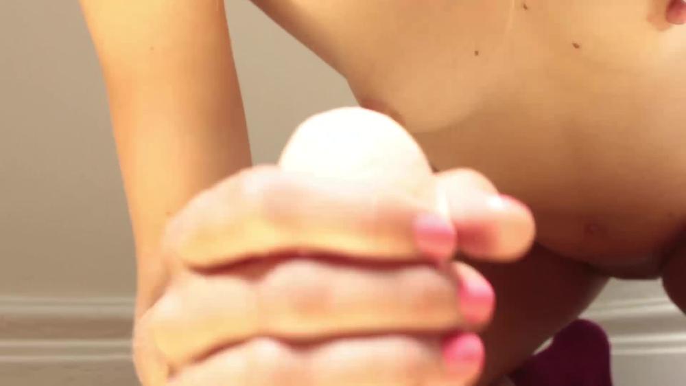 Mona Wales Cock Sucking And Swallowing