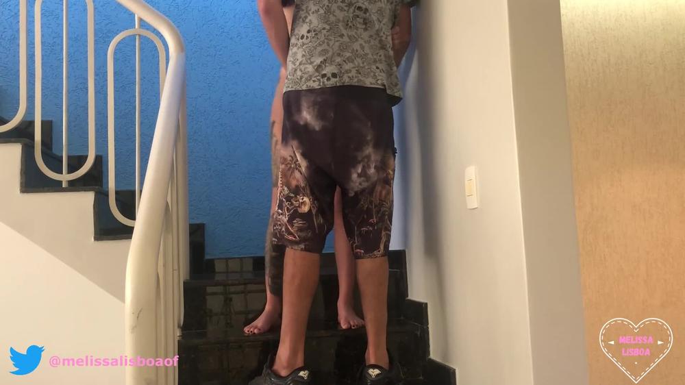 Motoboy 2, O boy pauzudo voltou e arrombou meu cuzinho e me fez engasgar com tanta porra
