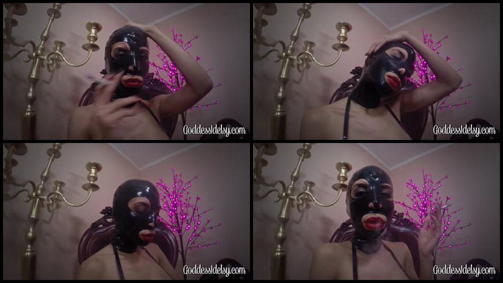 Idelsy Love Rubber Mistress Smoking