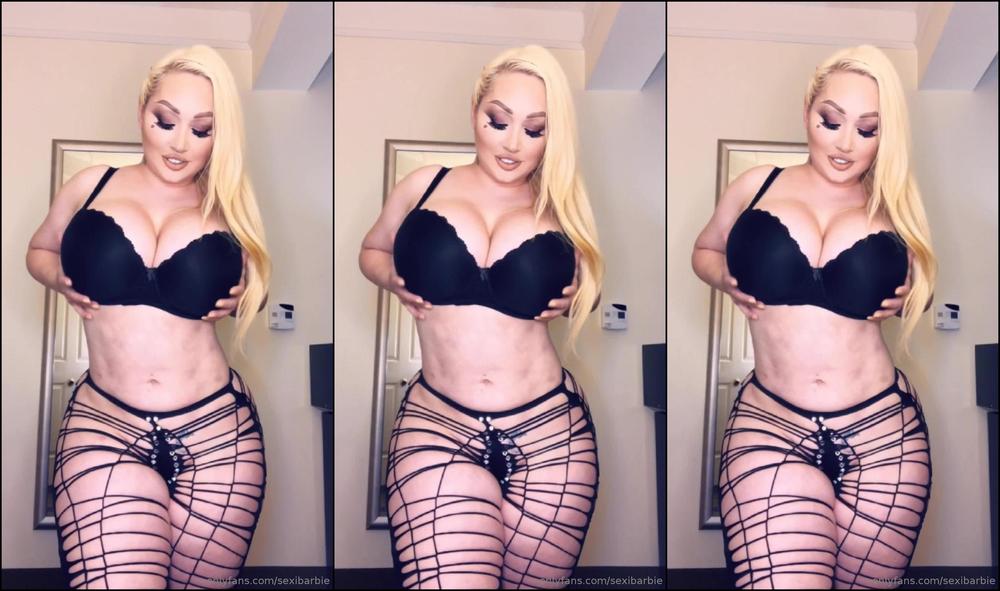 All Black Extended Tanya