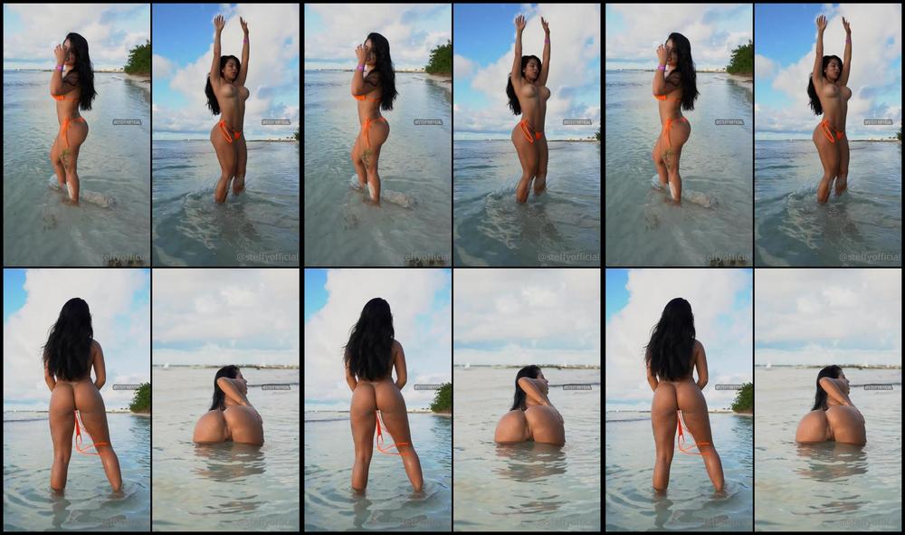 Steffymoreno 08 01 2021 2004029955 Beach Striptease Is Better With The Adrenaline Of Being Caught At The End I Saw A Grou