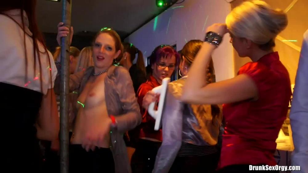 Drunksexorgy.Com Power Tooled Party Cunts Part 1 13.09.2011 Welli
