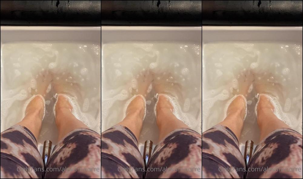 Alexamoorre 2020 361503450 Feet Friday Pedicure Time