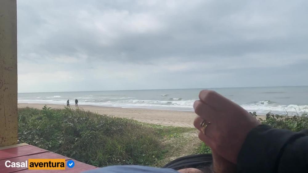 Like a baywatch - quickie sex on the public beach