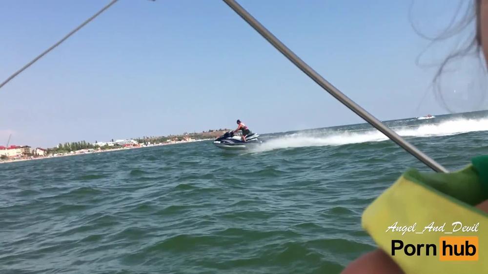 009 Crazy Public Blowjob On Pedal Boat Near Crowded Beach ¦ Angel_And_Devil_Angel_And_Devil_1080P