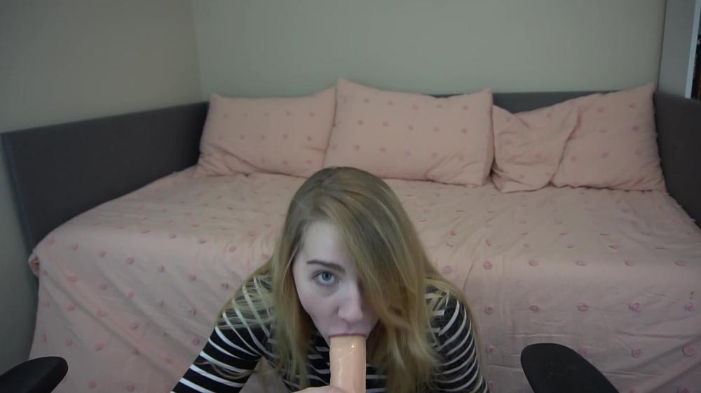 120 - Slutty Sister Helps Injured Brother Cum
