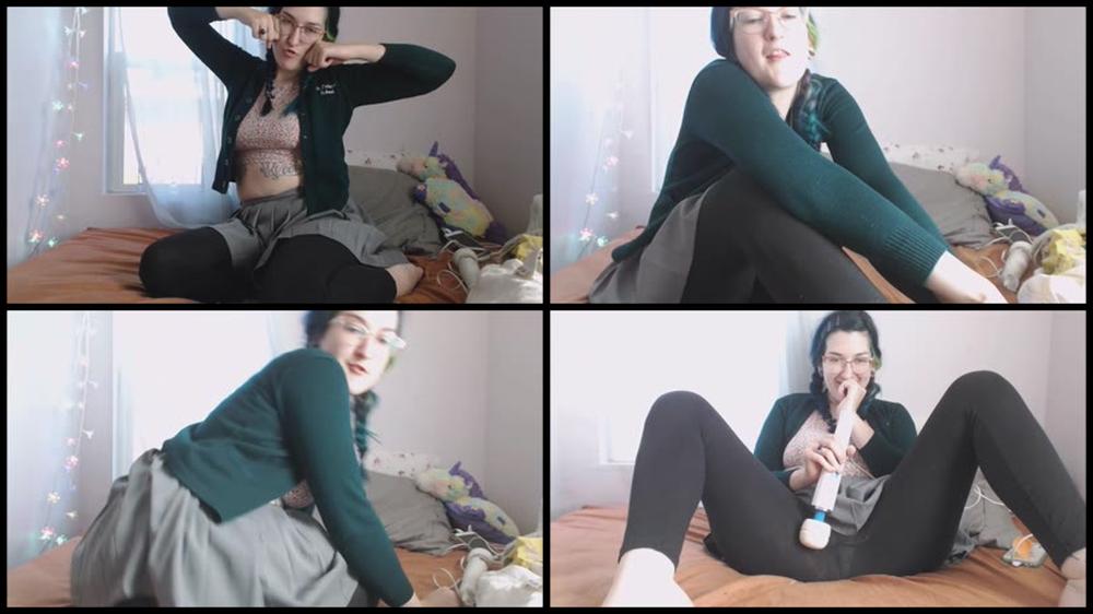 Hunnydaniels Gfe Fully Clothed Hitachi Cum