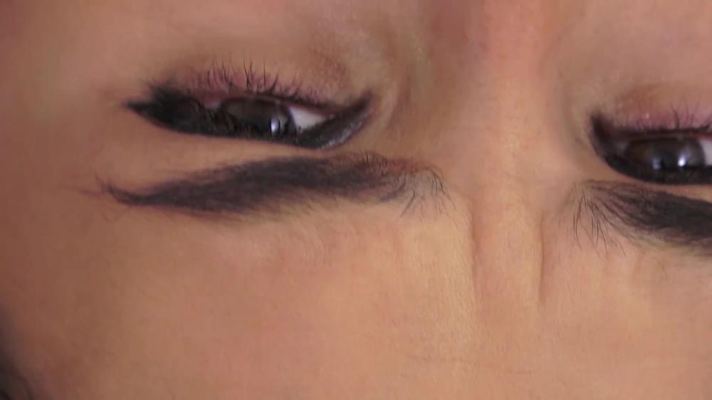 Miracuckold Your Hot Wifes Lustful Eyes