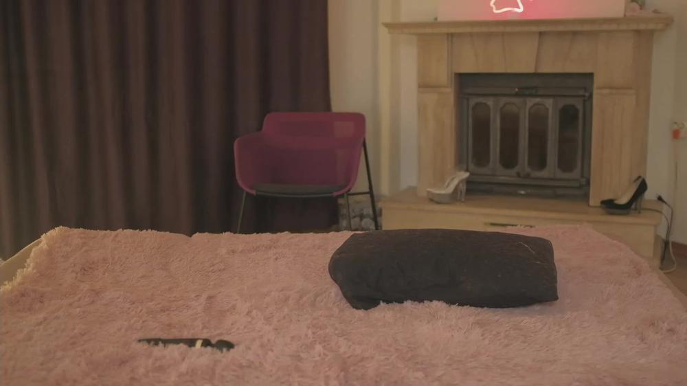 Firtsbornunicorn.19.01.28.Show.Part.2.Xxx.1080P