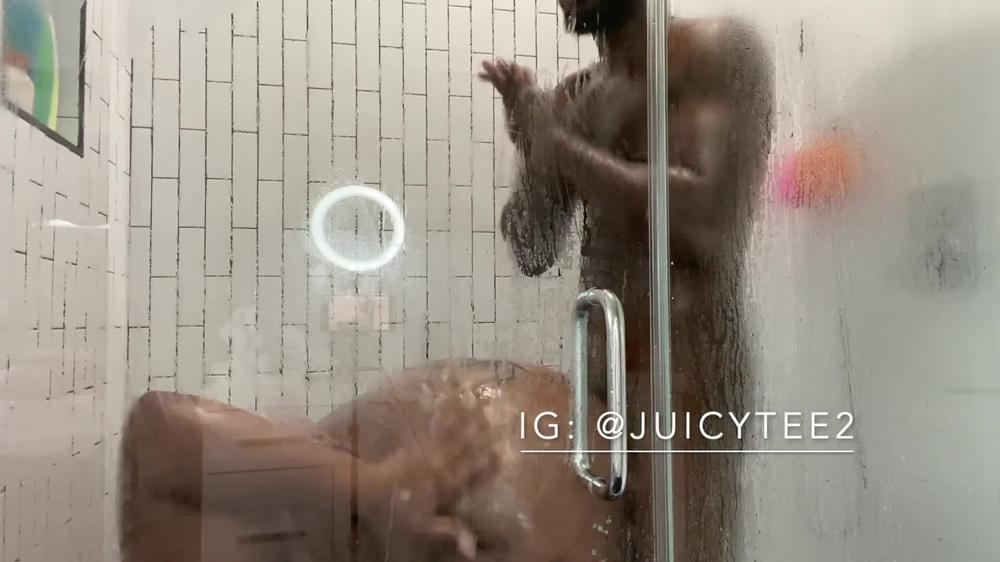Shower Fucking with an Audience