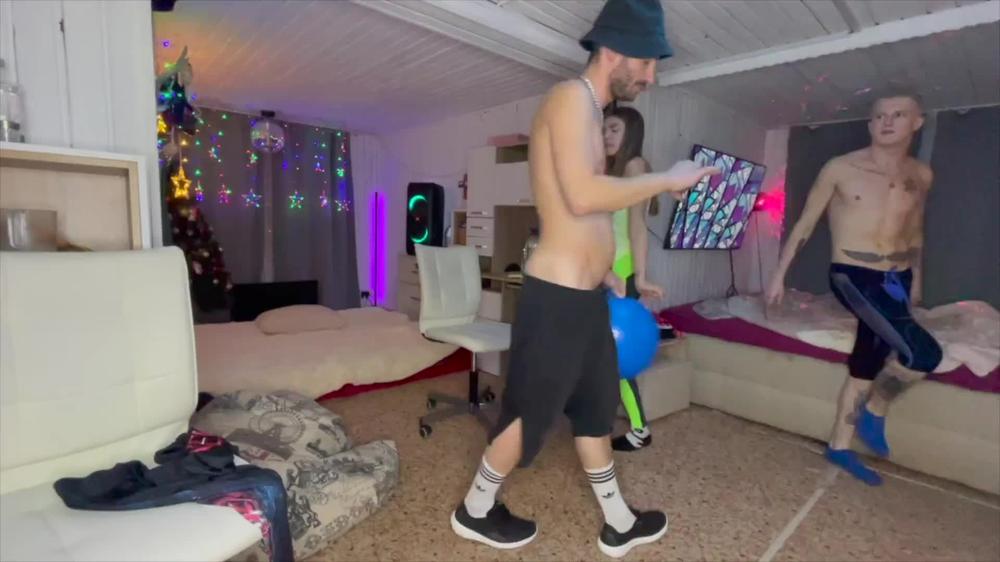 Very fun and juicy bisexual house party