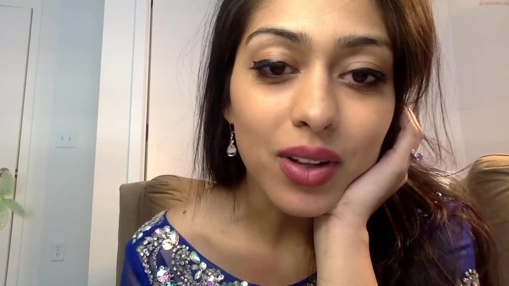 Saravunovix_09022021_2253_Female_Chaturbate