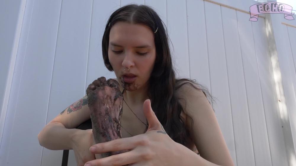 Echo Noir Dirty Feet Licking Manyvids