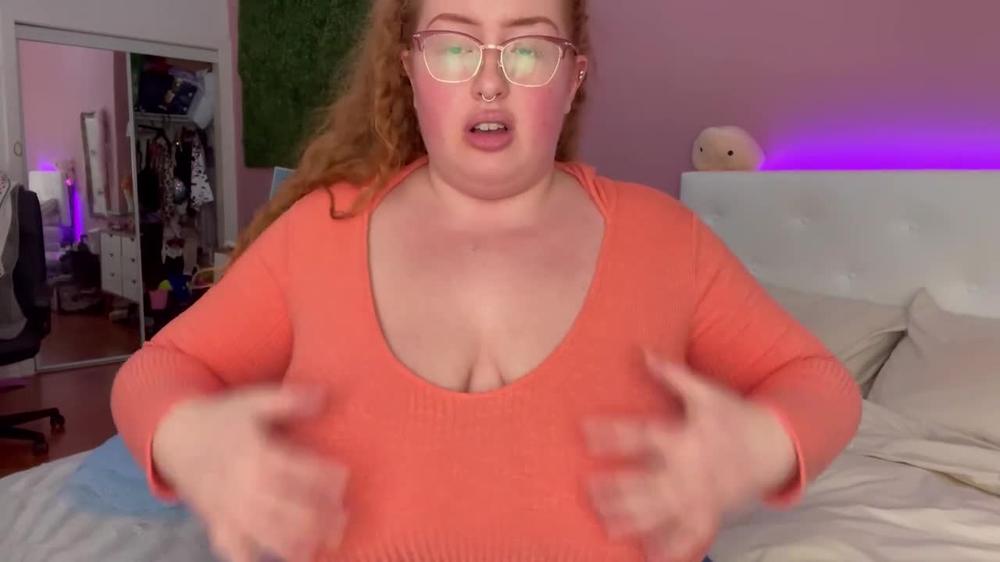 impregnated by alien cum, fat girl gains weight, becomes pregnant and lays alien eggs via orgasm