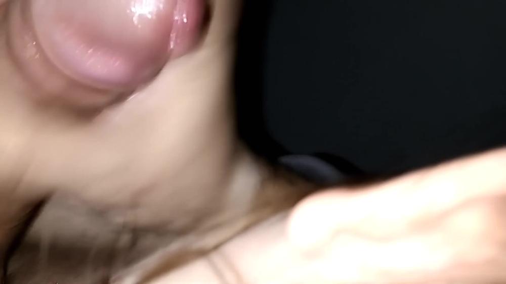 Quick Jerk & Facial B4 Bed