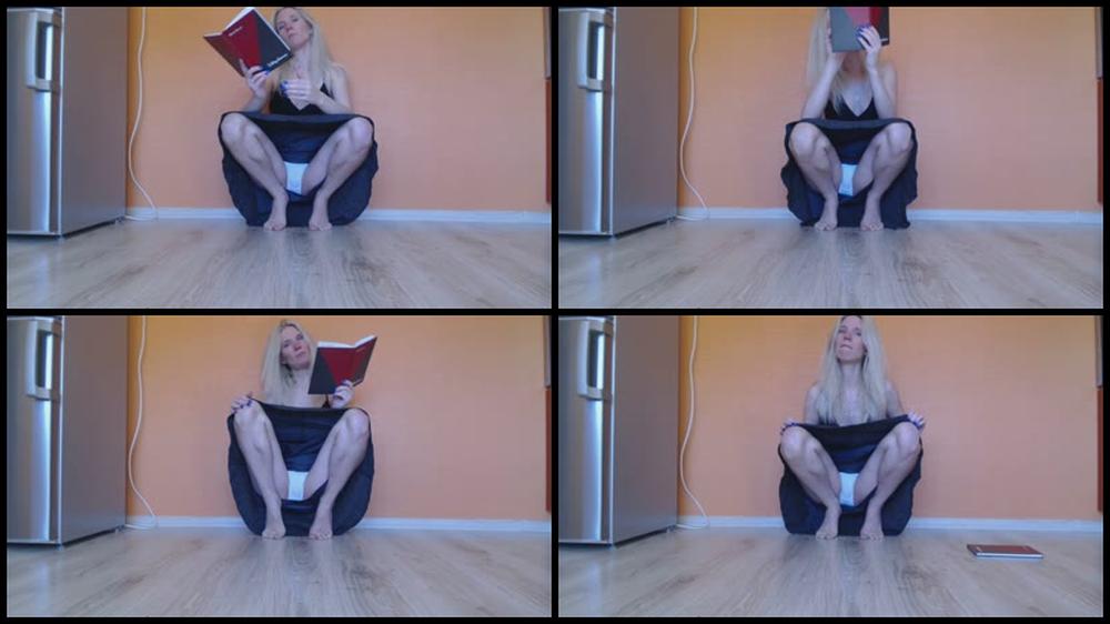 Lilcharlotte Cum Under Mommies Skirt Manyvids