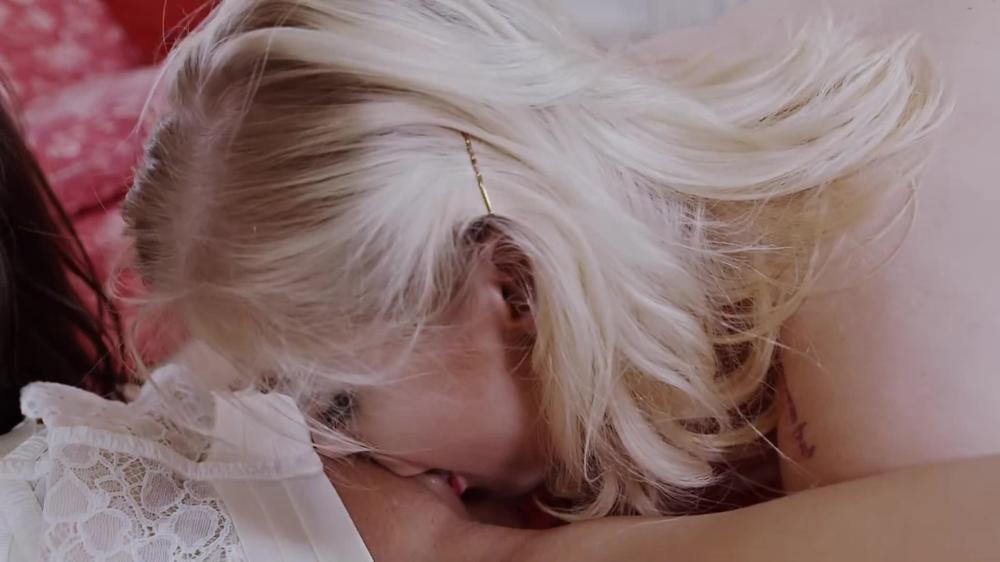 [Dorcel] The Debauchery Mansion (2015) Sc 1 (1080P)