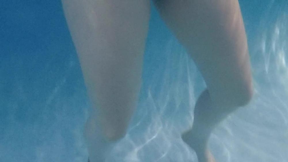 Lacey Diamond Lacey Kate Risky Public Pool Play Manyvids