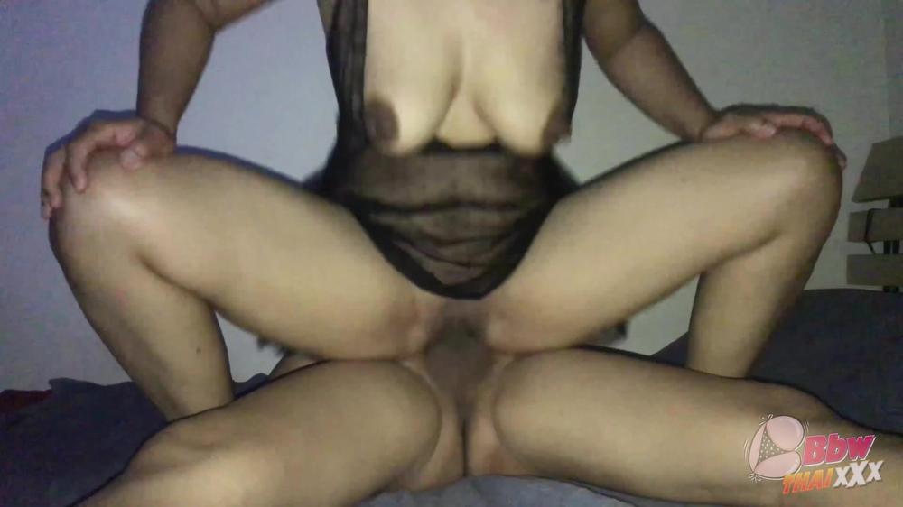 Asian girl in seethrough makes me cum inside her pussy