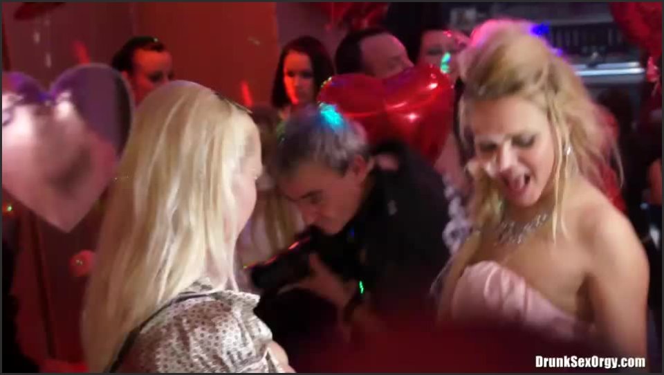 Dso Valentine S Day Vaginas Part 2 Cam 1 Dso2012 02 27