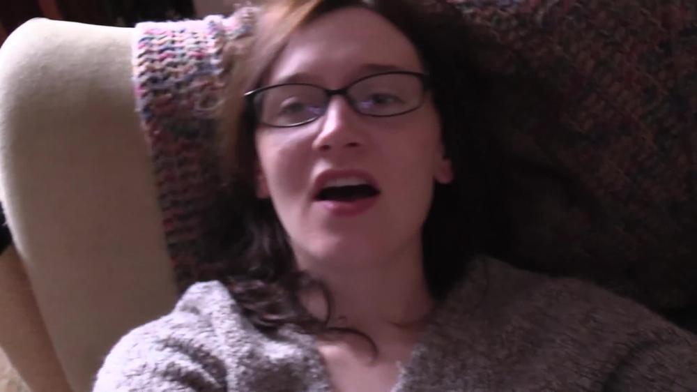 Bettie Bondage - Story Time With Mom - 1080P
