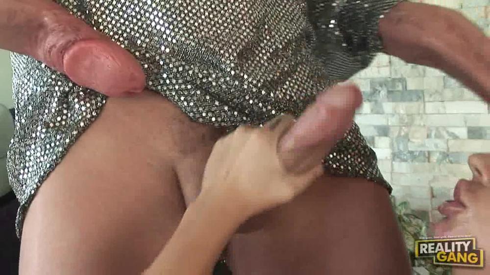 Freakfuckers.Com - Mason Moore (Blows The Man With Three Cocks)