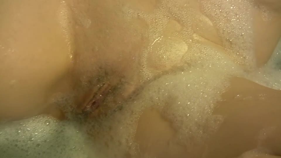 Shy Stepmom In Tub
