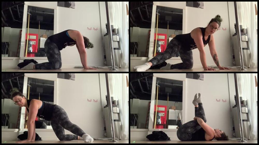 Zorystardust 12 07 2021 510943171 Here S A Stretch Video Take Some Time And Stretch With Me Or Watch If You Want