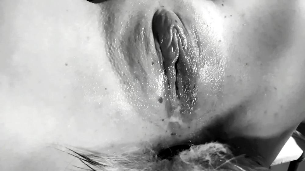 The Beauty and the Cage II: The WET Version - Countless Orgasms Tied up Homade BDSM