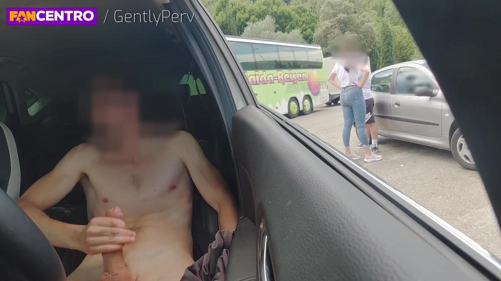 HIGHWAY HANDJOB - I wank inside my car in a rest area when a sexy woman see my cock