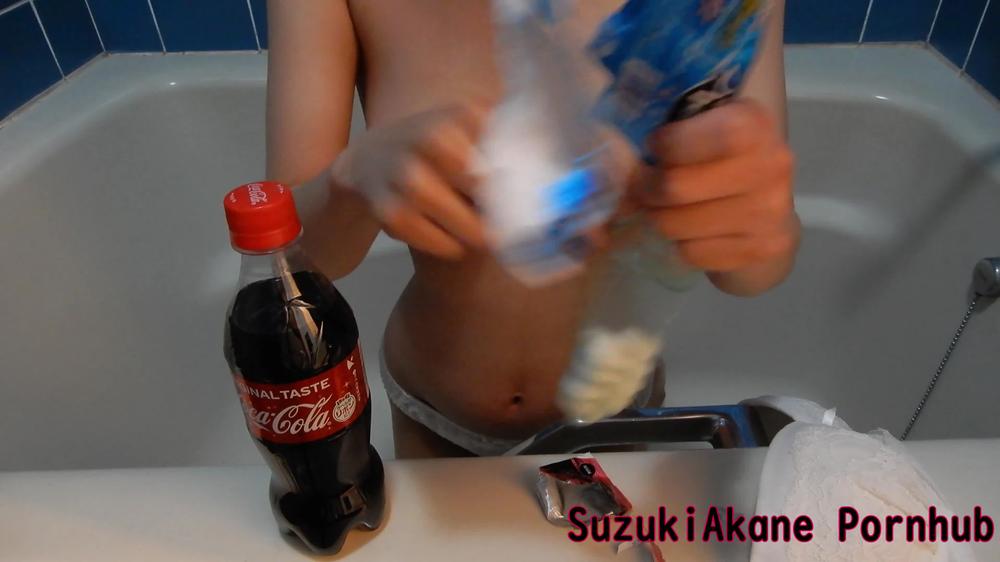 [Experiment] Mentos Coke in Condom [I knew the result]