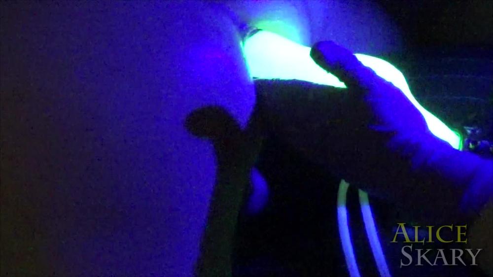Neon Glow Ejaculating Strapon Cock
