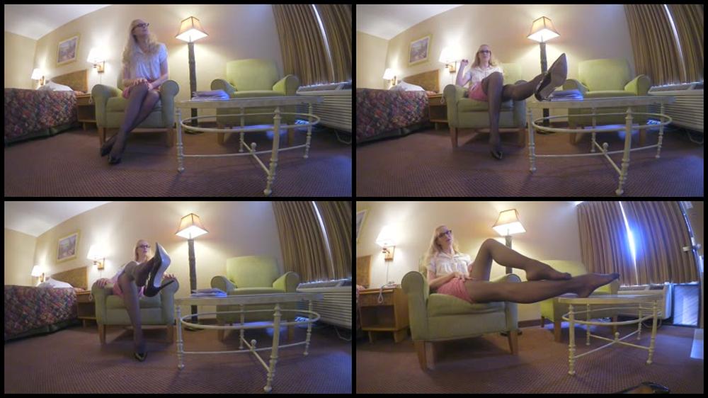 Ariel Anderssen   Your Wicked Hosiery Wearing Boss Mov