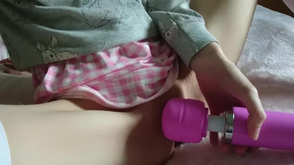 Taboo Age Play - Daddy'S Little Girl Discovers Herself