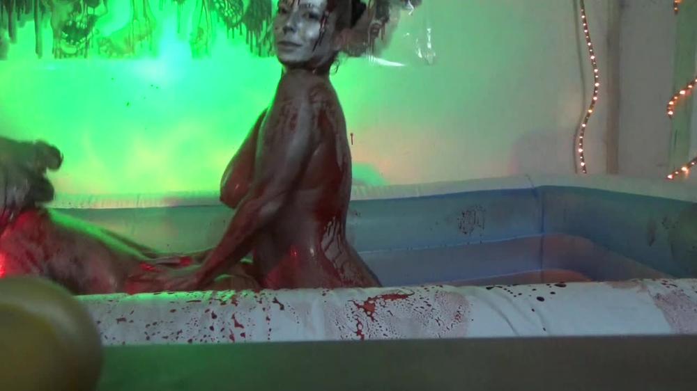 Nikki Sequoia Halloween2016 Live Camshow W Camille