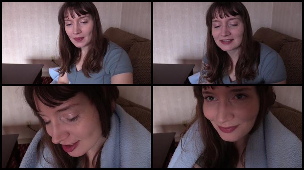 Bettie Bondage Reminiscing With Mom