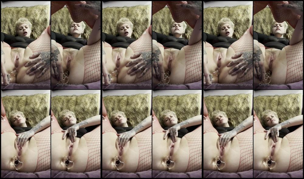 Missmarilynxx 06 10 2022 2629419582 Progression Of Me Playing With My Ass Who Wants To See Me Cum So Hard I Cry