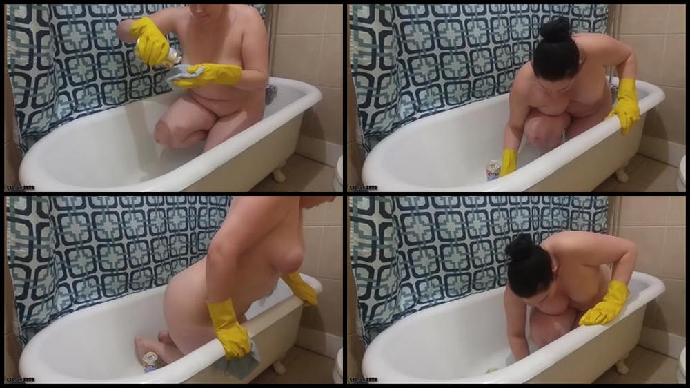 Booty4U Cleaning Inside Deep Bathtub