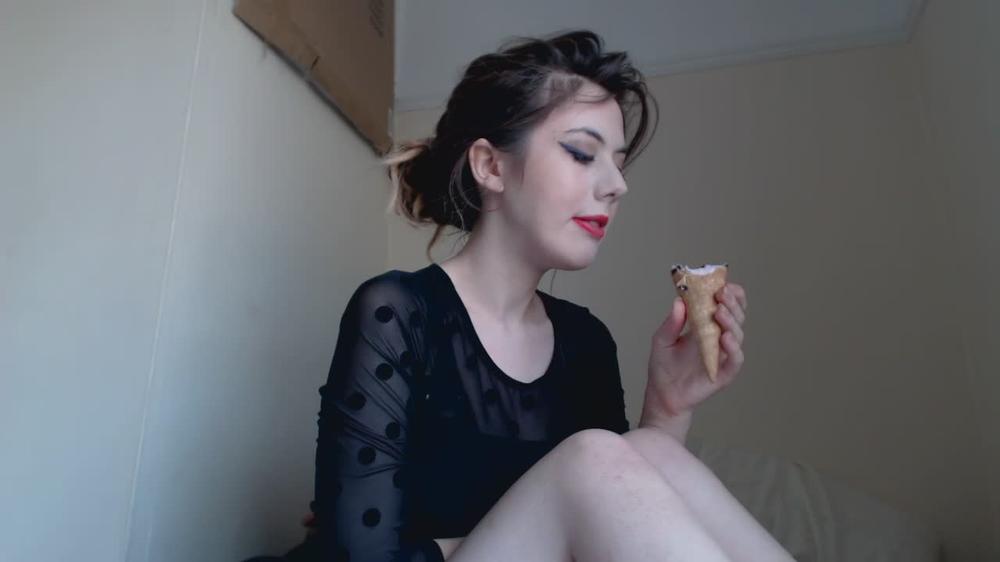 Eating-An-Ice-Cream
