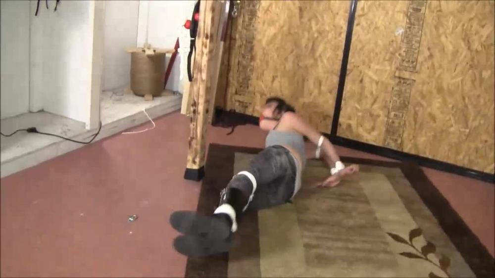 Struggle-Bitch-2000-Mp4