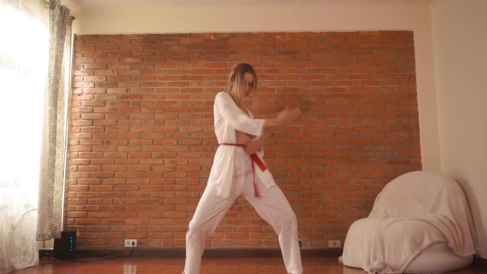 002 - Karate Moz  Kung Fu Tease
