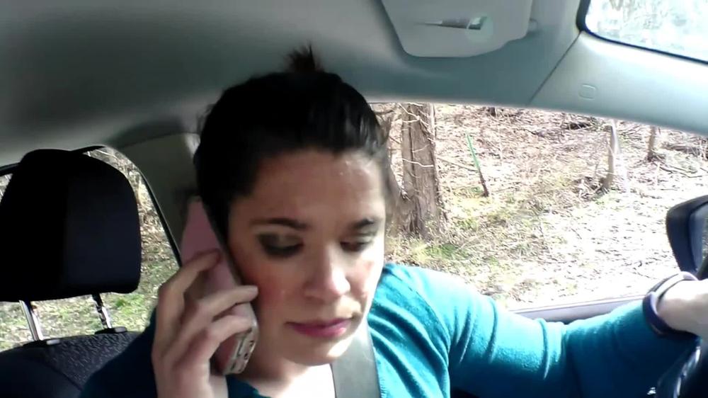 Hitch-Hiker---Public-Facial