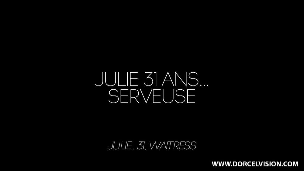 Julie, 31 Ans Serveuse - Sc1