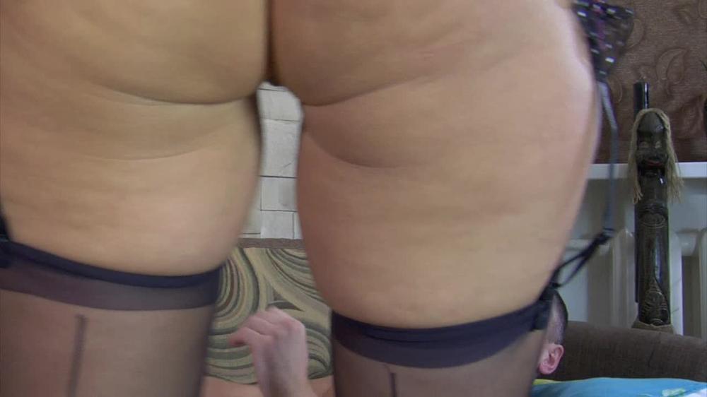 Stunningmatures_G638_Bridget&Connor