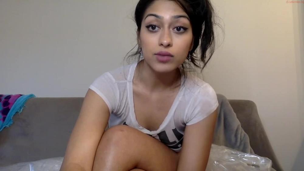 Saravunovix_29122020_2232_Female_Chaturbate