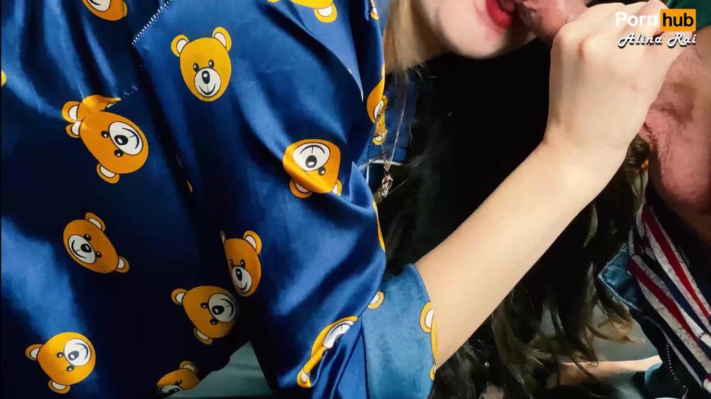 Daddy, curly hair suits me!? Don't you care? Okay cum in my mouth and go to mom