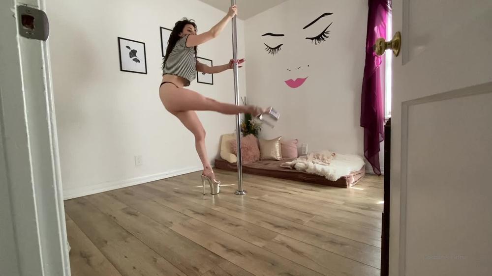Cockteasefiona 2020 20353721 Anyone Here Have Voyeur Fetish